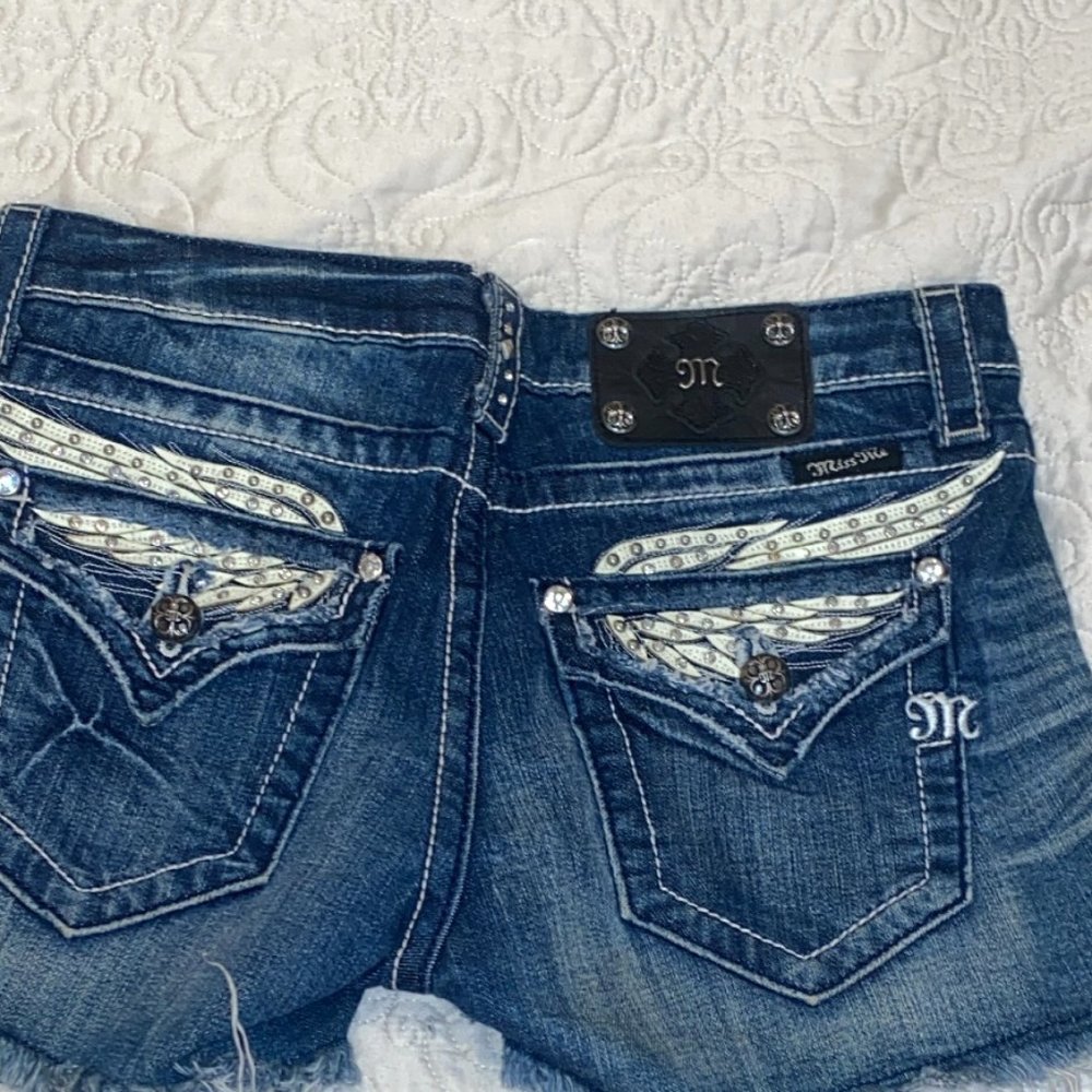 MISS ME JEAN SHORTS